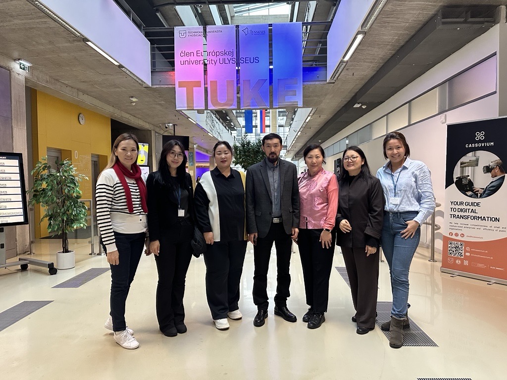 ДАРХАН ХААИС-ын төлөөлөл ЭРАСМУС+ хөтөлбөрийн санхүүжилттэй DIGITAL MOVE төслийн менежментийн хуралд оролцлоо.