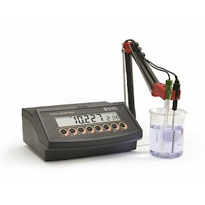 pH/ORP Meter HI221